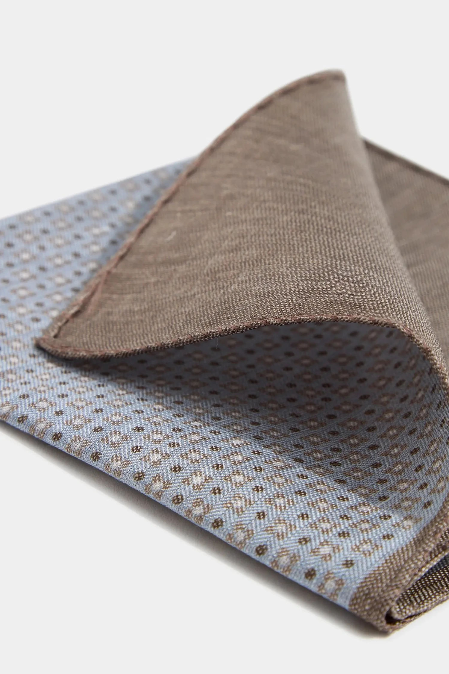 Sky Grey Micro Fancy Reversible Pocket Square - Made In Italy 4 Sky Grey Micro Fancy Reversible Pocket Square - Made In Italy - Image 2