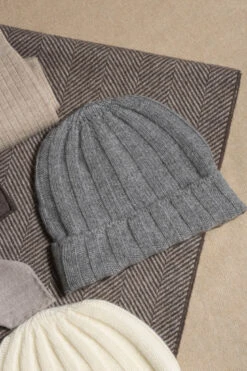 Grey Cashmere Rib Knit Beanie - Made In Italy