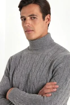 Mid Grey Cable Knit Turtleneck – Made In Italy
