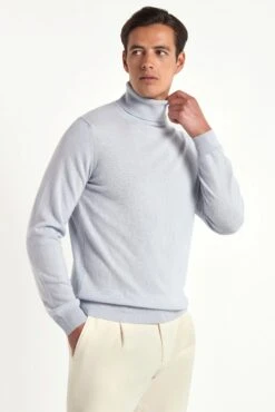 Light Blue Cashmere Turtleneck – Made In Italy