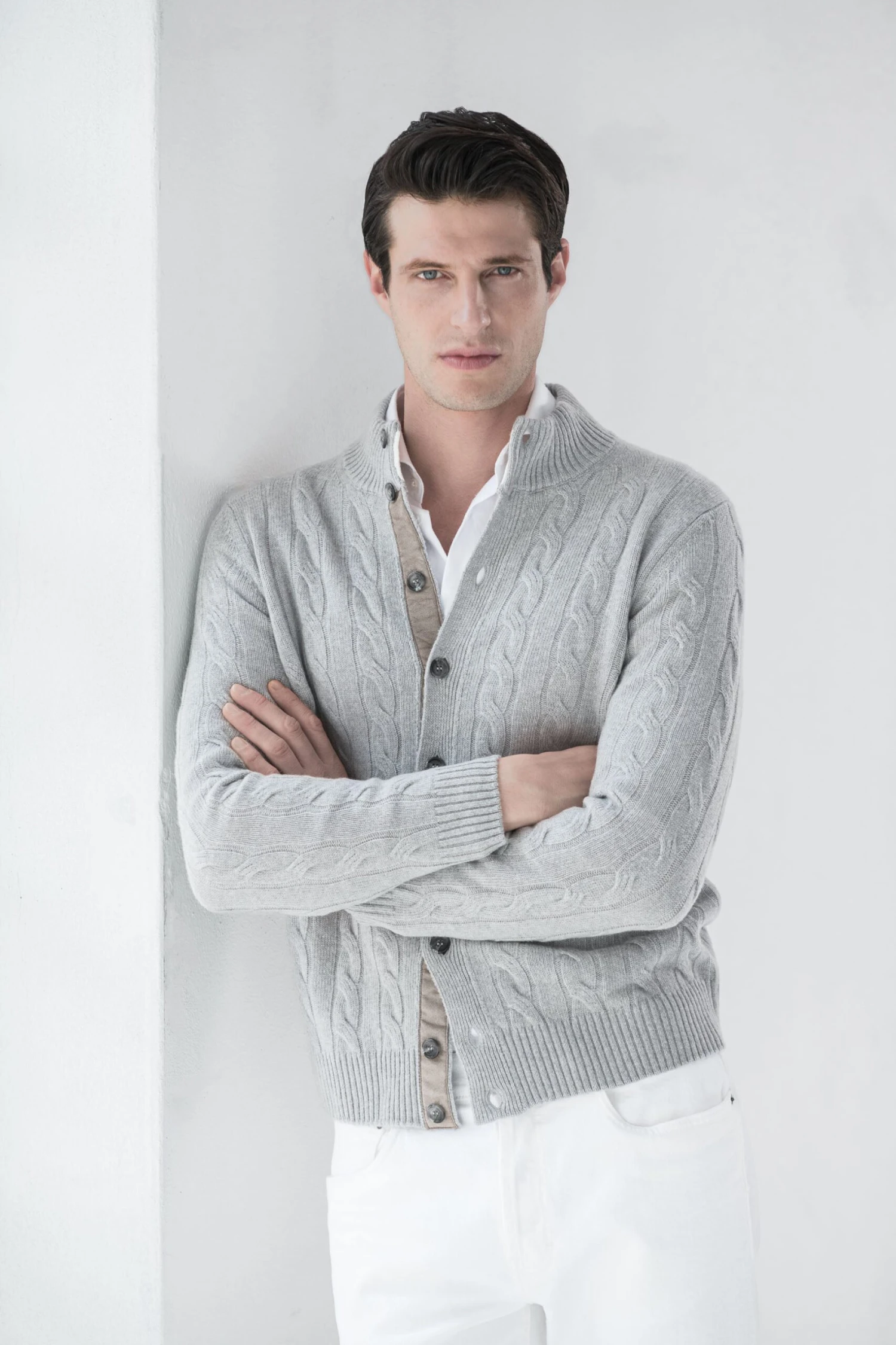 Light Grey Cable Knit Cardigan – Made In Italy 3 Light Grey Cable Knit Cardigan – Made In Italy