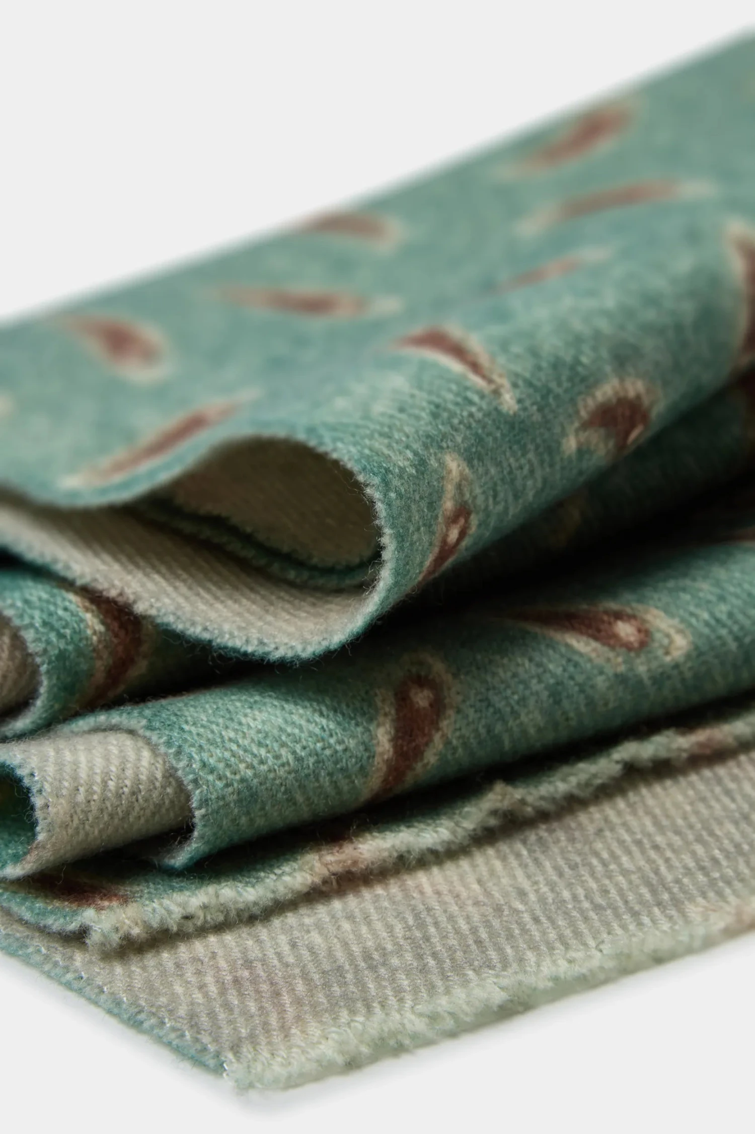 Sage Paisley Reversible Scarf - Made In Italy 4 Sage Paisley Reversible Scarf - Made In Italy - Image 2