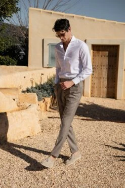 White Chambray Cotton Shirt - Made In Italy 8 White Chambray Cotton Shirt - Made In Italy -Pini Parma Clothing Store white cotton chambray shirt 4